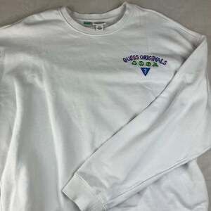 GUESS Originals Eco Mens Medium Earth Day White Crewneck Sweatshirt